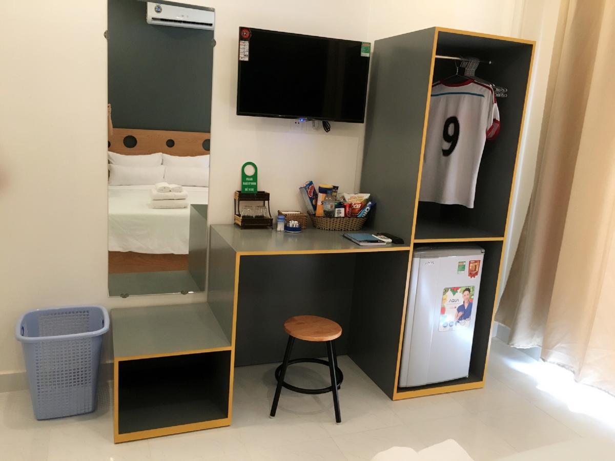Istay Inn Hotel Хошимин Екстериор снимка