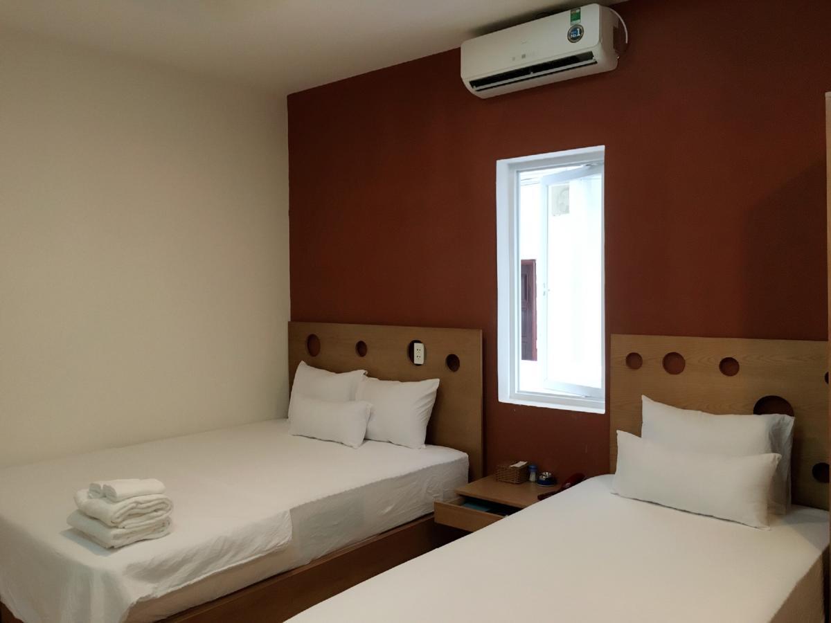 Istay Inn Hotel Хошимин Екстериор снимка