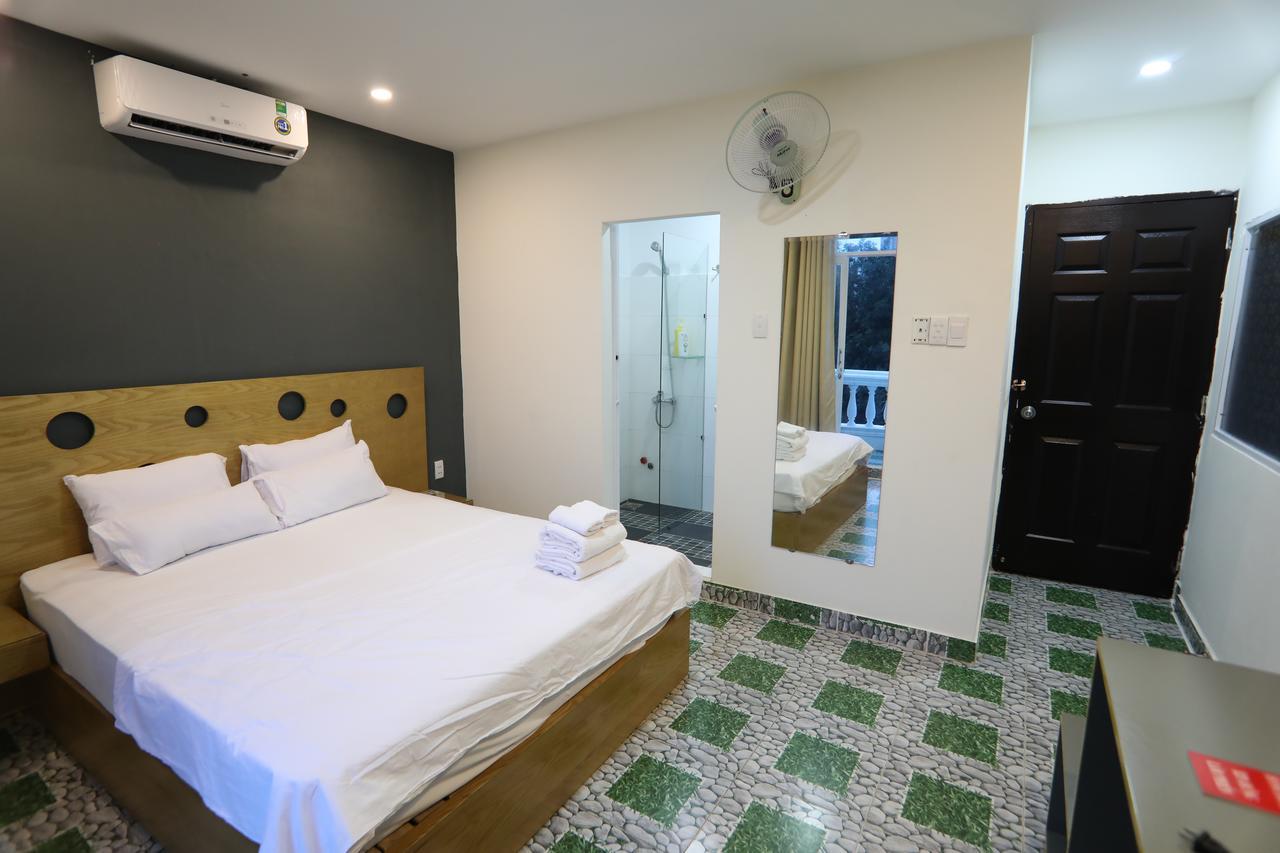 Istay Inn Hotel Хошимин Екстериор снимка