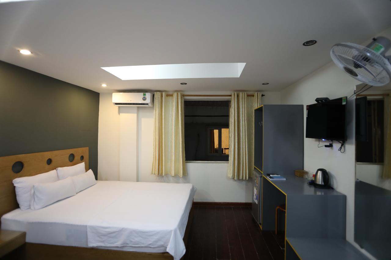 Istay Inn Hotel Хошимин Екстериор снимка